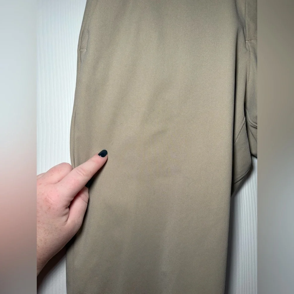 lululemon ABC Pant Slim Fit‎ Men’s Khaki Warpstreme Size 30